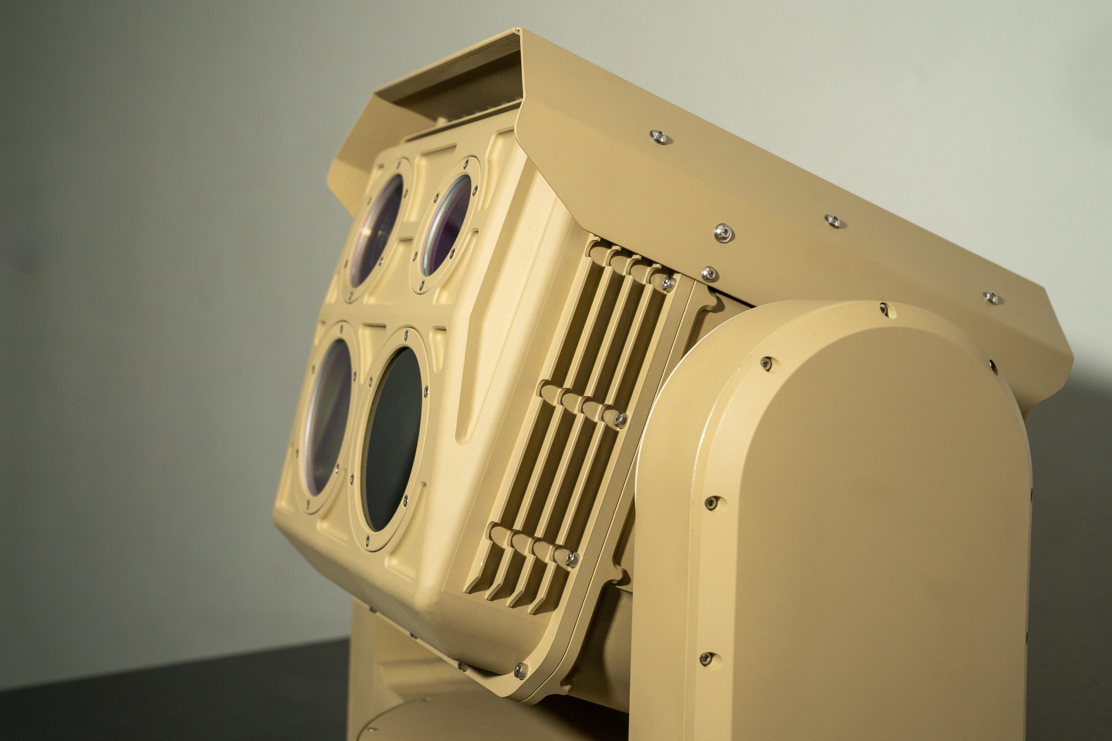 SEOS50 surveillance system, close side detail