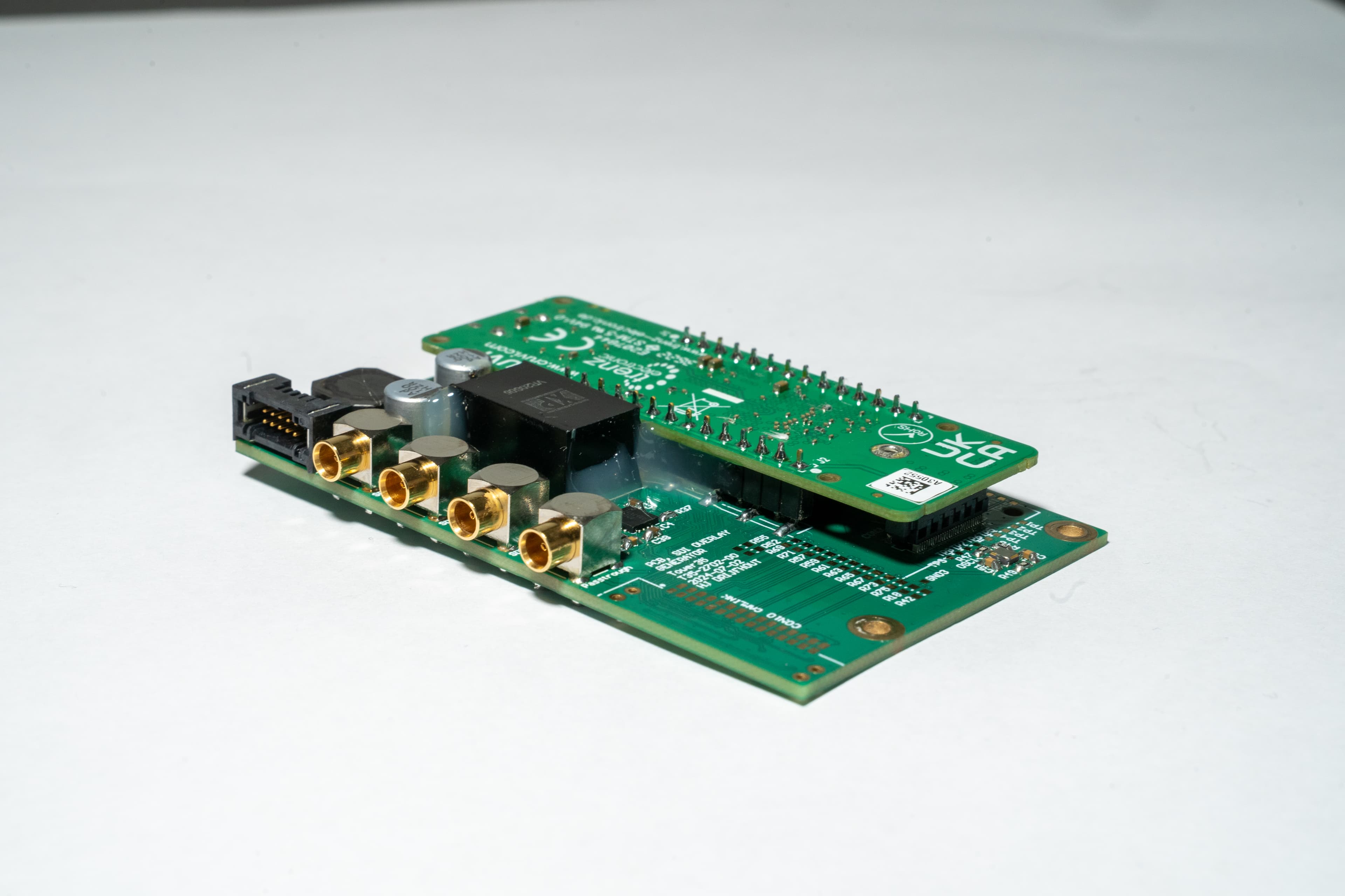 Video processor unit, side profile